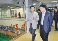 福建省質監局黃維禮局長蒞臨明一國際參觀調研