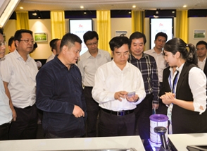 福建省副省長周聯清一行蒞臨明一高新科技園考察指導