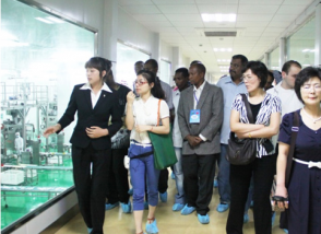 19國食品安全政府官員來明一考察