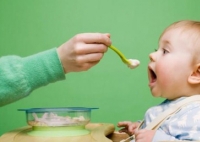 明一營(yíng)養(yǎng)米粉的正確沖調(diào)方法 