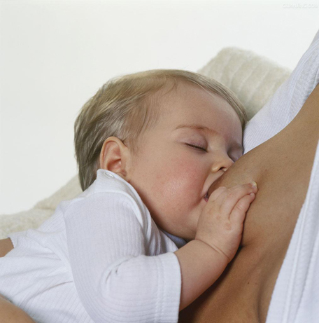 產(chǎn)婦哺乳 產(chǎn)婦哺乳