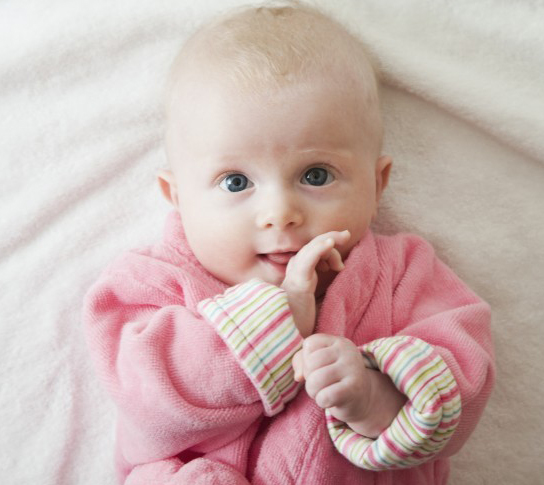 小寶寶剃光頭 小寶寶剃光頭